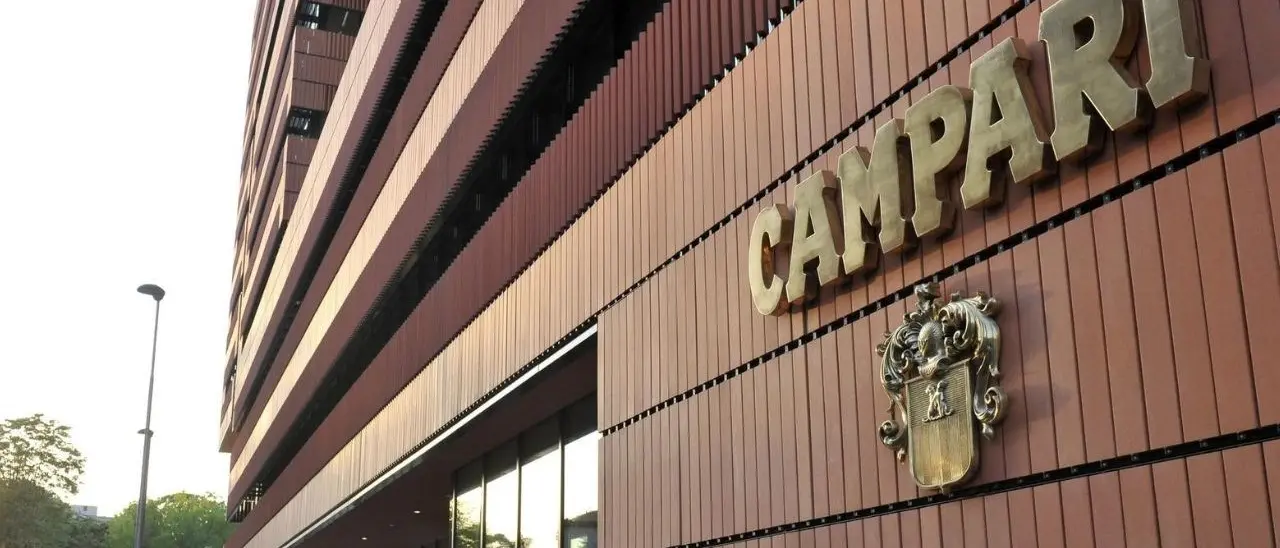 Indagine sul gruppo Campari, ipotesi di evasione da un miliardo di euro: due indagati