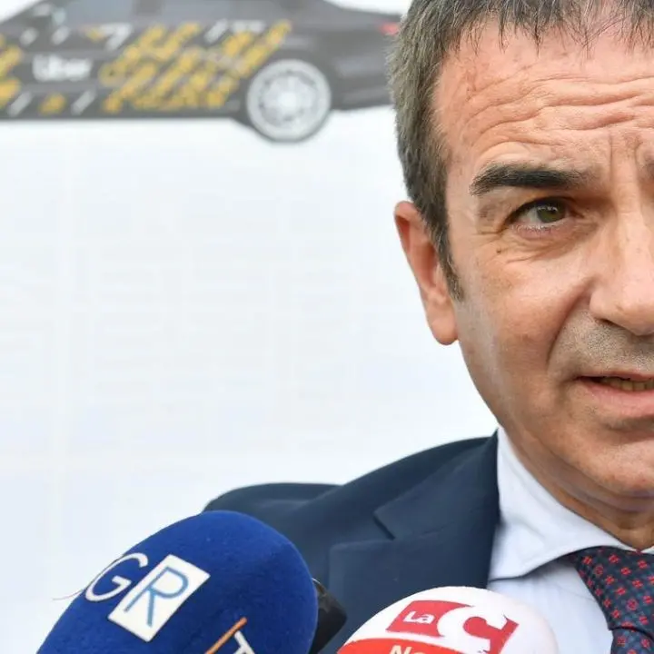 Rifiuti Calabria, Occhiuto: «Stop alla costruzione di nuove discariche e all’ampliamento di quelle esistenti»