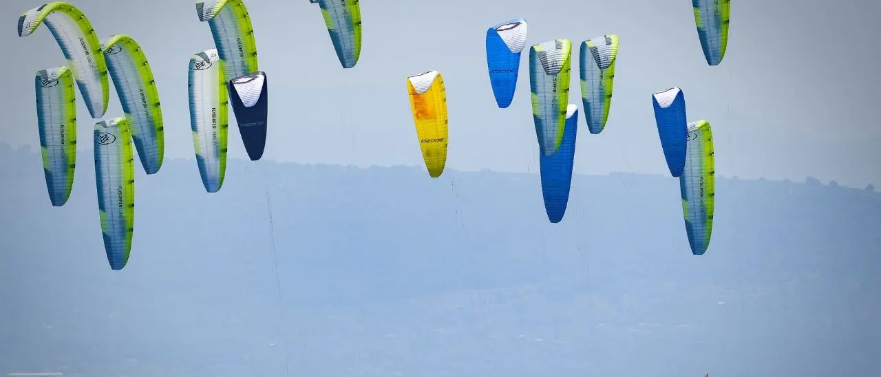 Kitesurf, tutto pronto per i Mondiali a Gizzeria: la Calabria pronta a ospitare oltre 200 atleti