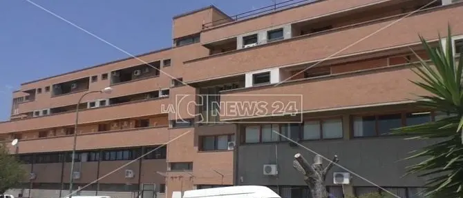 Ancora violenza sugli operatori sanitari, medico e infermieri aggrediti al Pronto soccorso di Cetraro