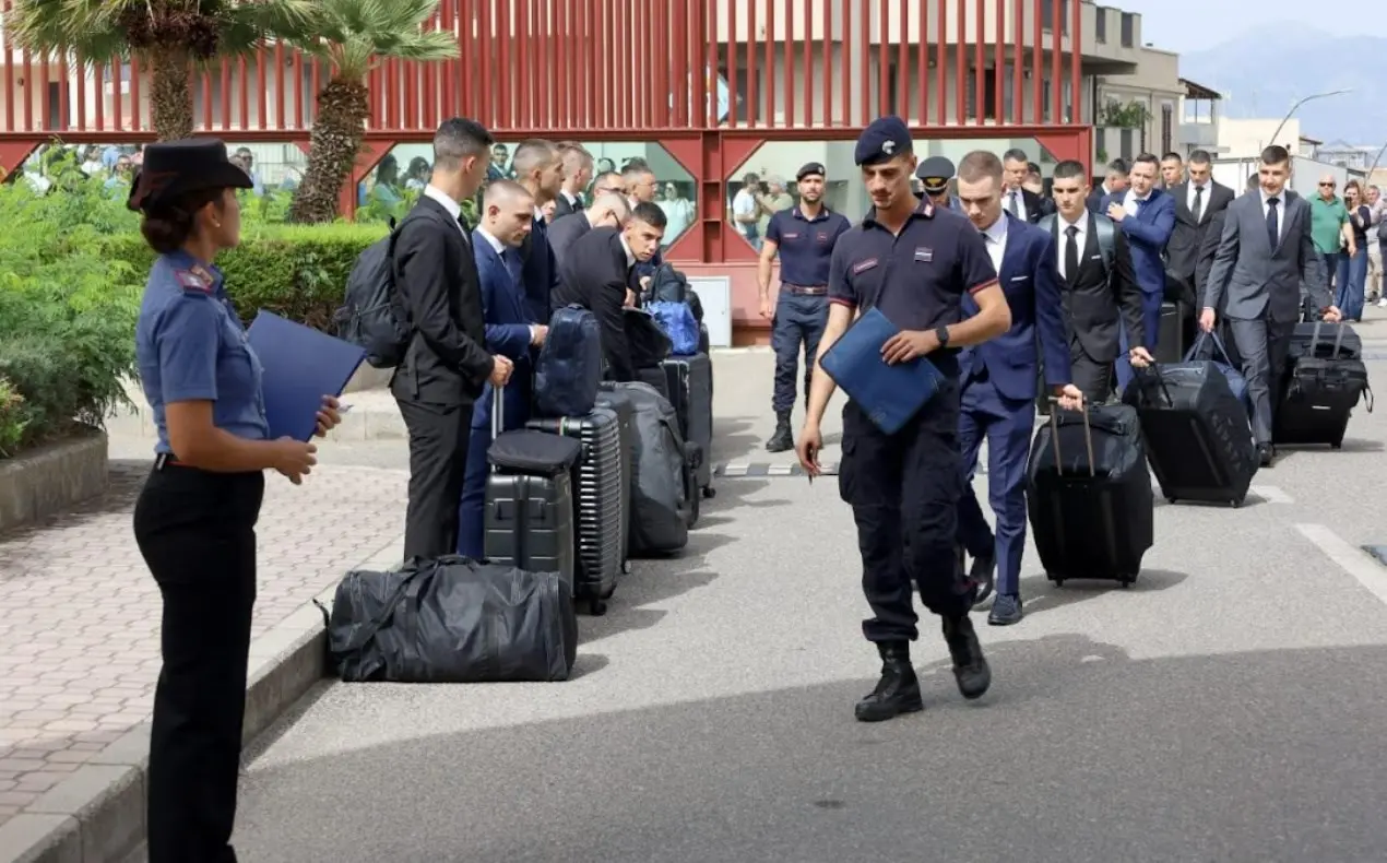 Reggio Calabria, parte il corso per 808 allievi carabinieri: il percorso si chiuderà nel gennaio 2025