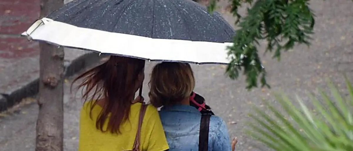 Aria fredda, forti venti e temporali: allerta gialla in 9 regioni, c’è anche la Calabria