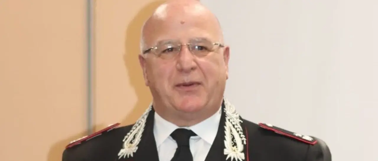 Appalto truccato in cambio di borse e biglietti per l’Olimpico, arrestato generale dei carabinieri calabrese