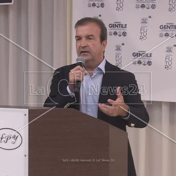 Mario Occhiuto non fece la cresta sui rimborsi del comune di Cosenza, l’ex sindaco assolto anche in appello