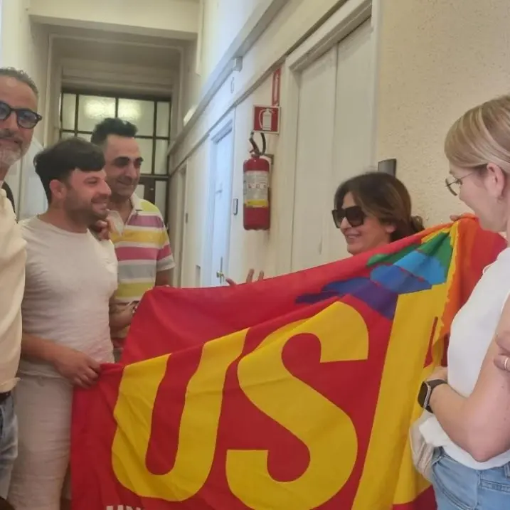 Cosenza, oss in graduatoria occupano la sede Asp: «Protesta per il blocco delle assunzioni»