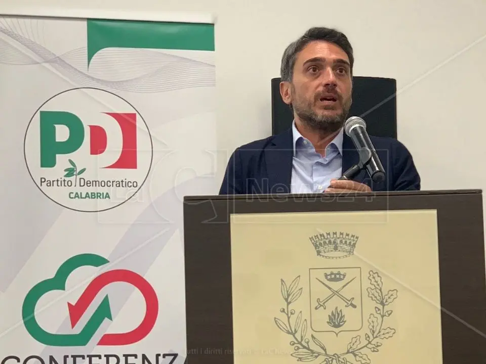Pd, Irto avvisa le segreterie provinciali: «Pronti alla riorganizzazione, ce lo chiede Elly Schlein»