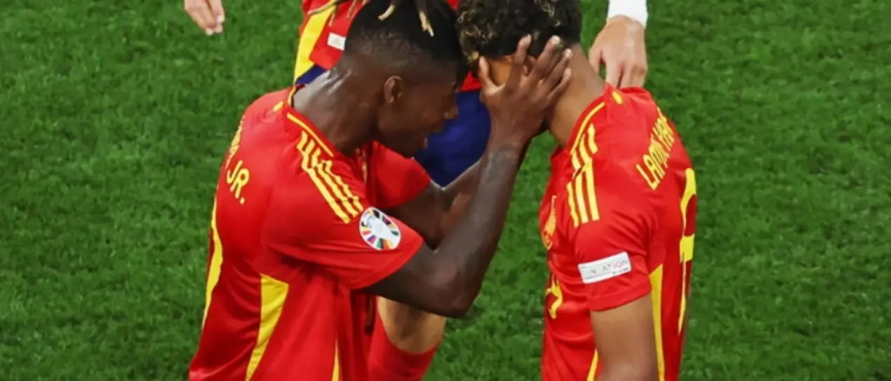 Euro 2024, la Spagna vola: le furie rosse battono la Francia e agguantano la finale