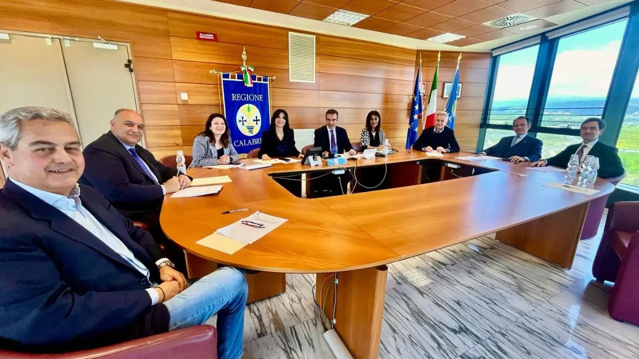 Codice etico, turismo, welfare e imprenditoria al centro della seduta della Giunta della Regione Calabria: ecco i provvedimenti deliberati