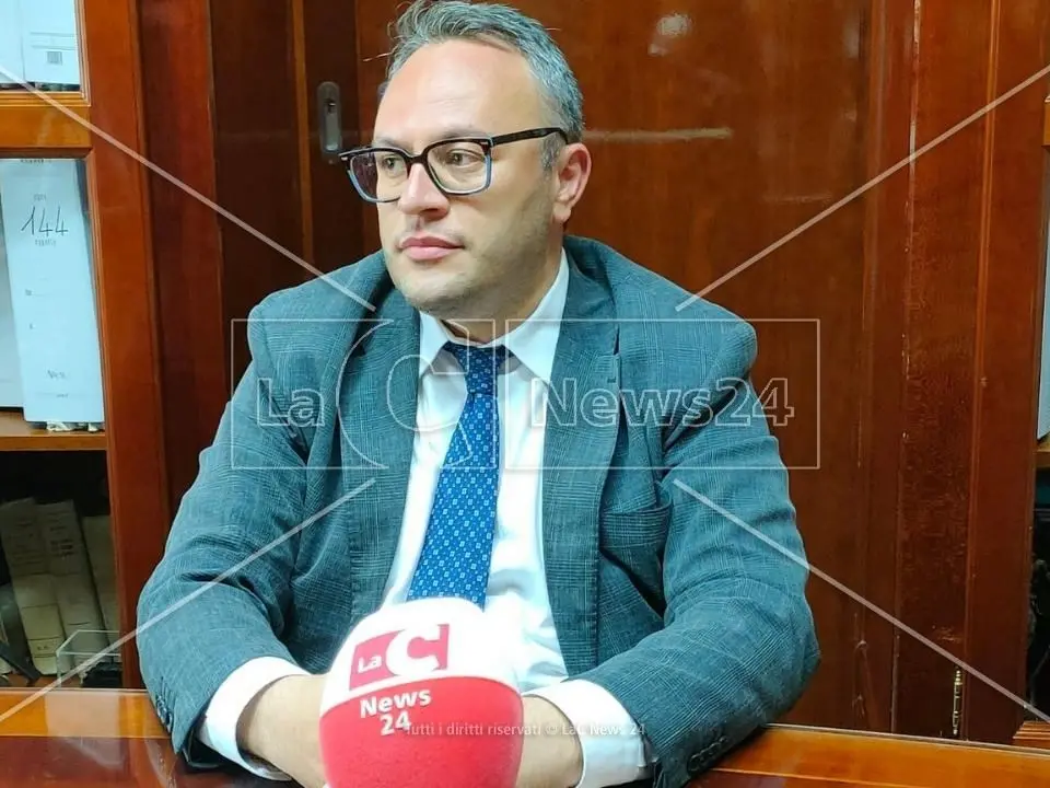 Radiologia interventistica al Dulbecco, Talerico risponde ad Alecci: «Disinformato o in malafede»