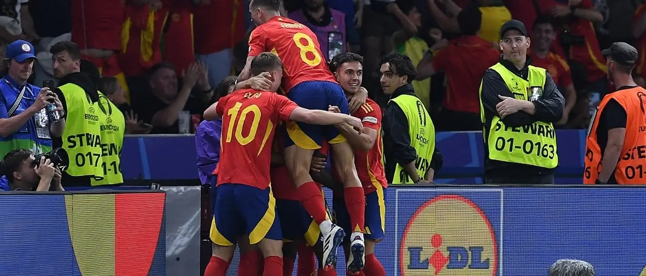 La Spagna “mata” l’Inghilterra ed è campione d’Europa: a Berlino le Furie rosse vincono 2-1