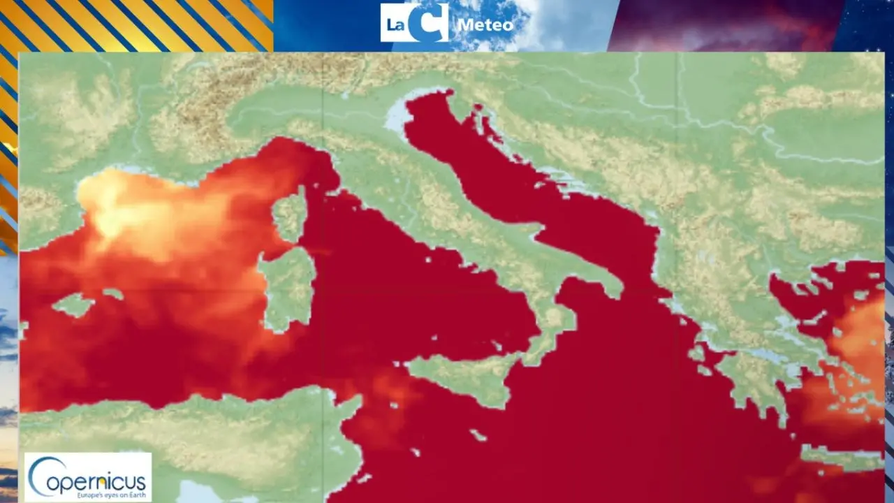 In Calabria il mare è un brodo: temperatura delle acque fino a 30 gradi. E l’ondata di caldo continua