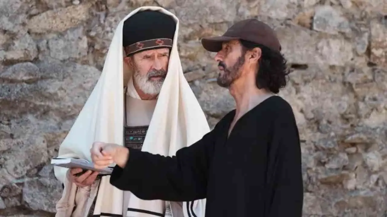 Iniziate in Calabria le riprese di “La versione di Giuda”, film di Giulio Base con Rupert Everett