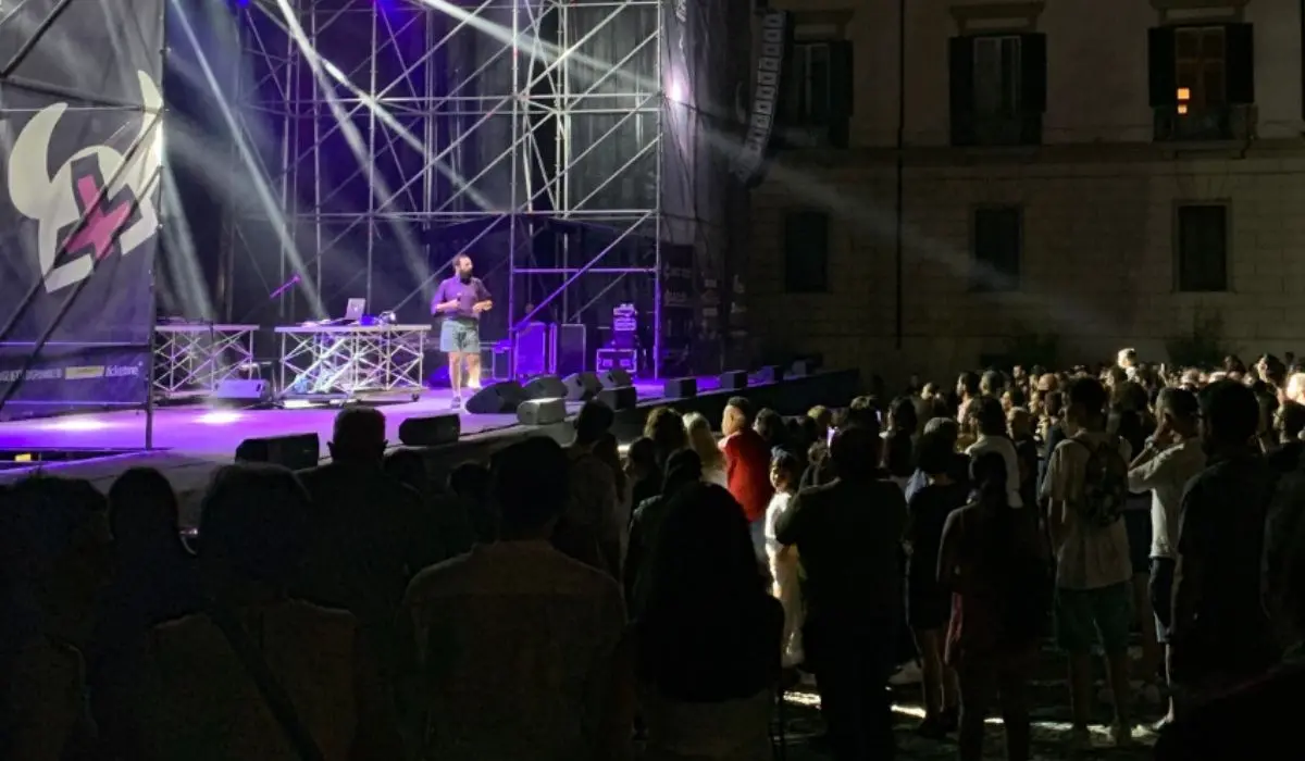 Invasioni a Cosenza riparte in un’estate bollente col trittico Naip, Shari e Big Mama