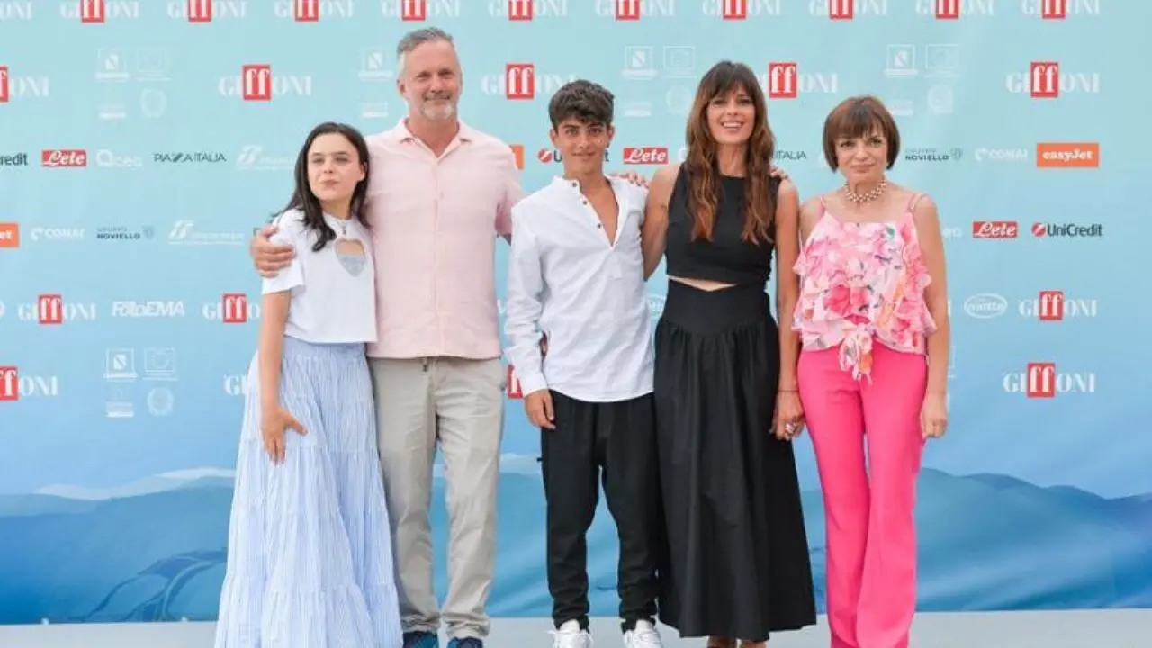 A Giffoni54 emozioni e lacrime per la presentazione del film “il ragazzo dai pantaloni rosa”