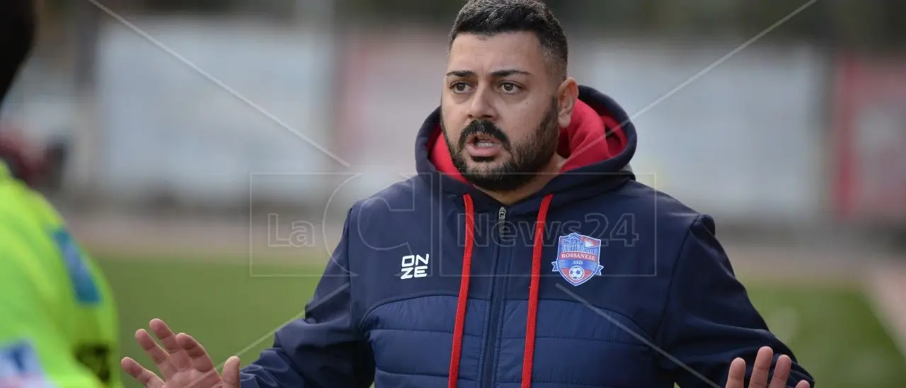 Rossanese, tre punti “facili” dopo la mancata presentazione del San Luca. Aloisi: «Sportivamente dispiace ma pensiamo già al Castrovillari»\n