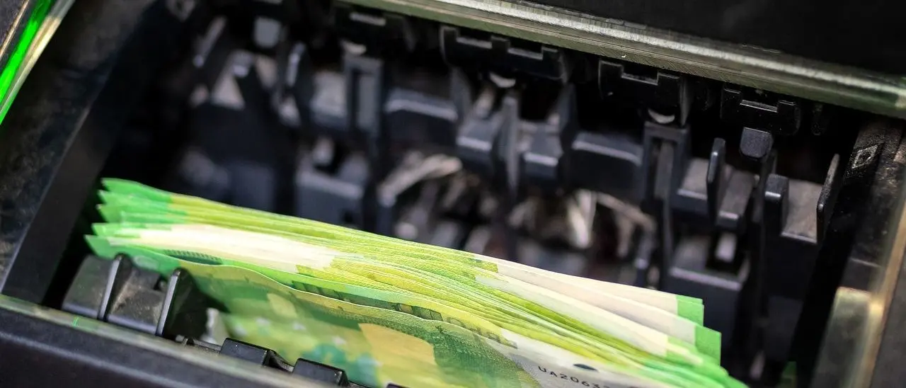 Romano (Noi Moderati): «Arriva in commissione Finanze la proposta di legge per l’istituzione del conto corrente di base»