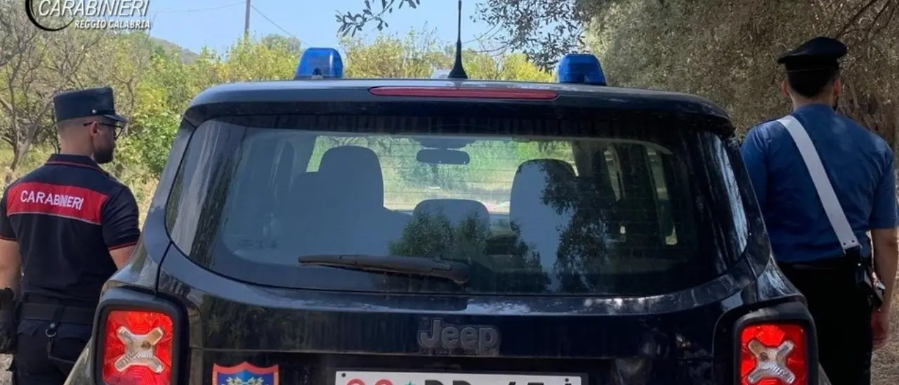 Villaggio sgomberato a Bova Marina, le case occupavano un sito protetto che avrebbe dovuto ospitare un campeggio