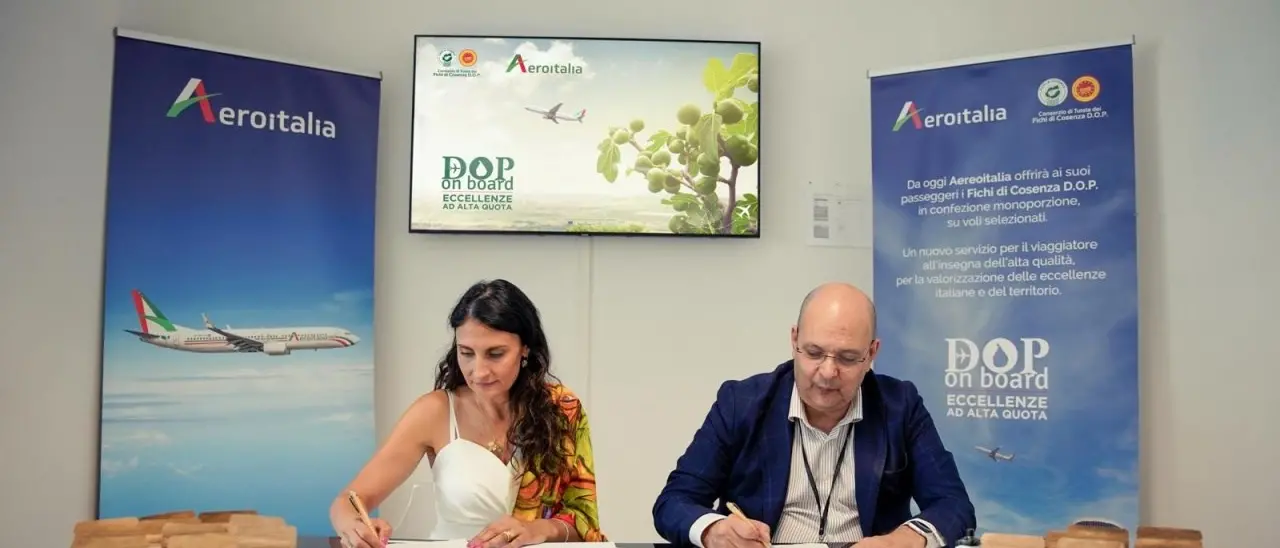 I fichi di Cosenza a bordo dei voli Aeroitalia: accordo tra la compagnia e il Consorzio di tutela dell’eccellenza bruzia