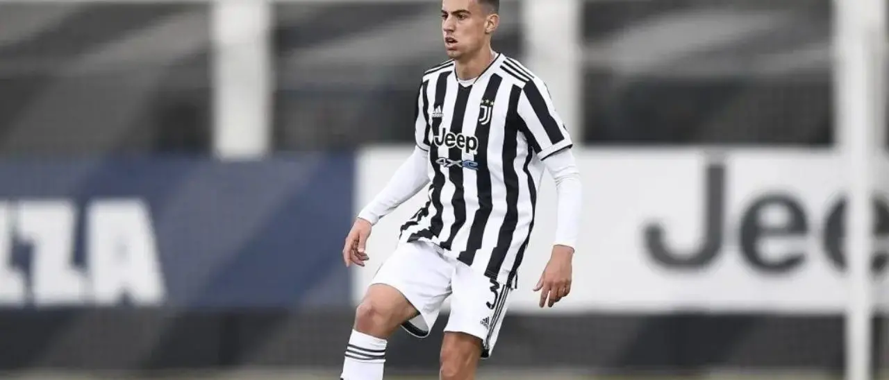 Calciomercato Catanzaro, Riccardo Turricchia in giallorosso. Il giovane terzino arriva in prestito dalla Juve Next Gen