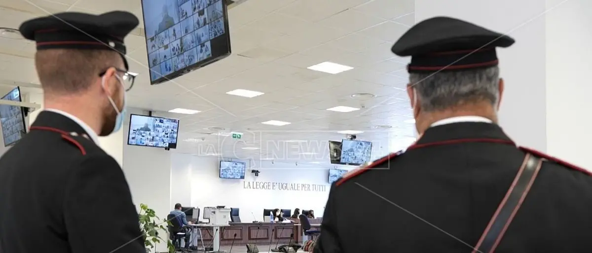 «Ai clan lametini venne chiesto di uccidere il boss di Mileto»: il pentito Giampà racconta gli scambi di favori tra cosche di ’ndrangheta