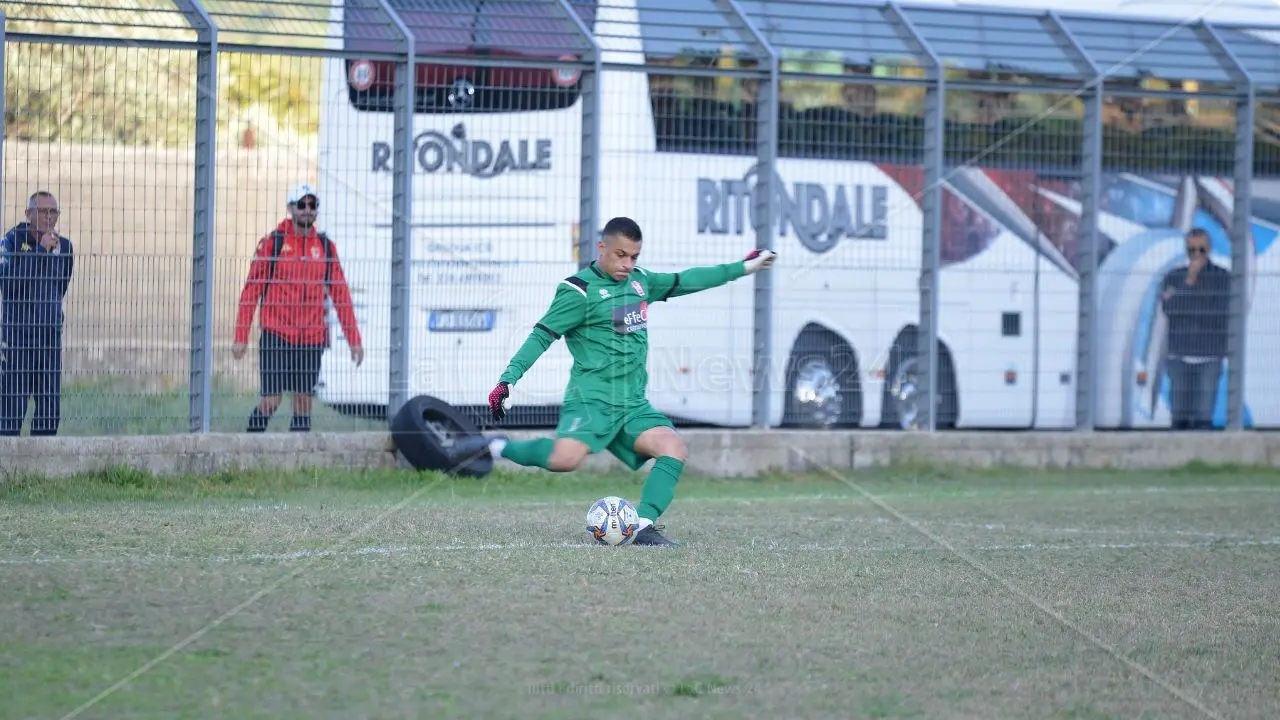 Calciomercato dilettanti: Mesoraca letteralmente scatenato. Melito, colpaccio Nunzio Tripodi