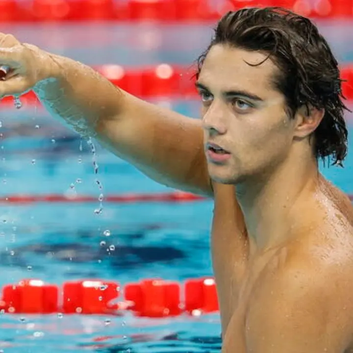 Olimpiadi a Parigi: Ceccon vince nei 100 dorso, secondo oro per l’Italia