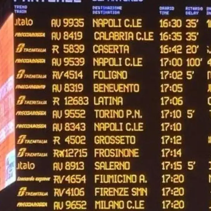 Nuovo pomeriggio da incubo per i treni ad Alta Velocità diretti in Calabria: ritardi fino a 100 minuti per un guasto