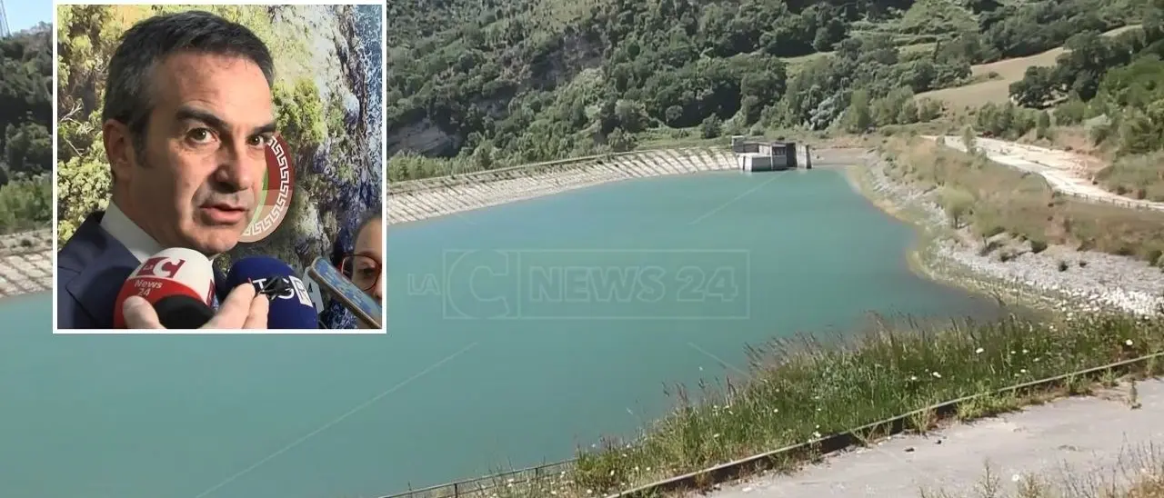 A rischio (ma solo dal 2029) il monopolio di A2A sullo sfruttamento delle risorse idriche in Calabria, Occhiuto: «La concorrenza fa bene»