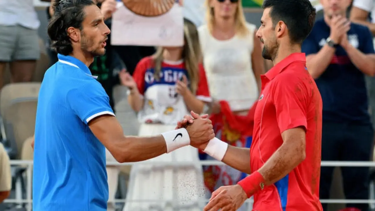 Djokovic batte Musetti e vola in finale alle Olimpiadi di Parigi, l’italiano si giocherà il bronzo con il canadese Auger-Aliassime