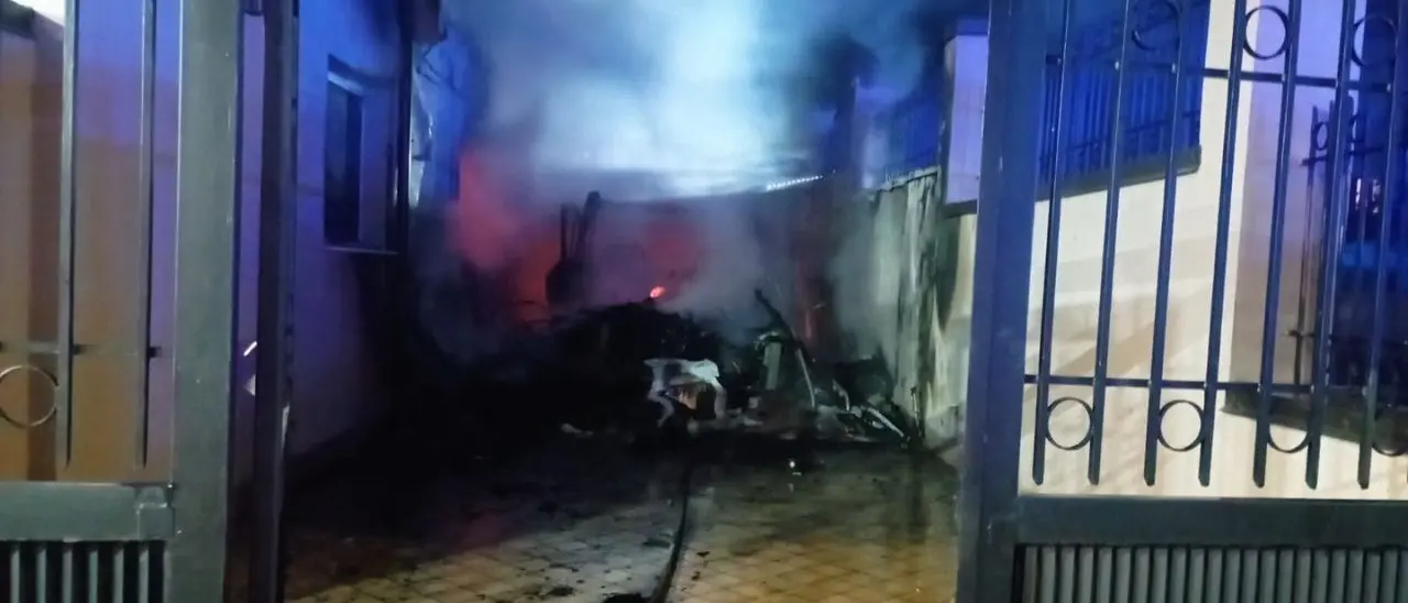 Boato nella notte a Gioia Tauro, esplode un camper parcheggiato nel cortile interno di un’abitazione