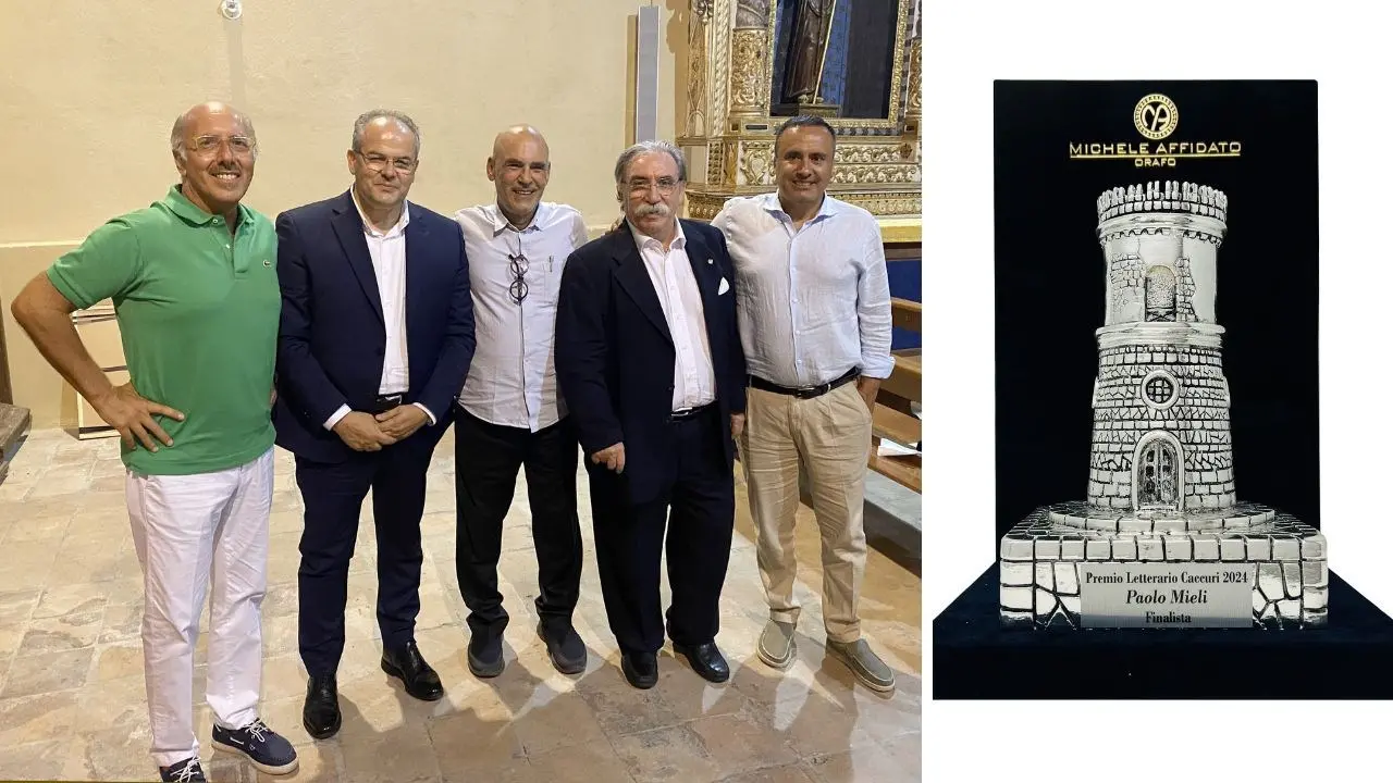 La Torre d’Argento realizzata dal maestro Michele Affidato per i finalisti del Premio Letterario Caccuri