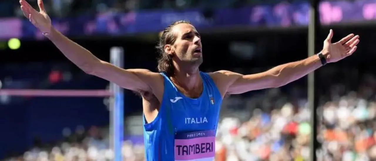 Olimpiadi, l’italiano Tamberi conquista la finale nel salto in alto: sabato sarà in pedana per una medaglia