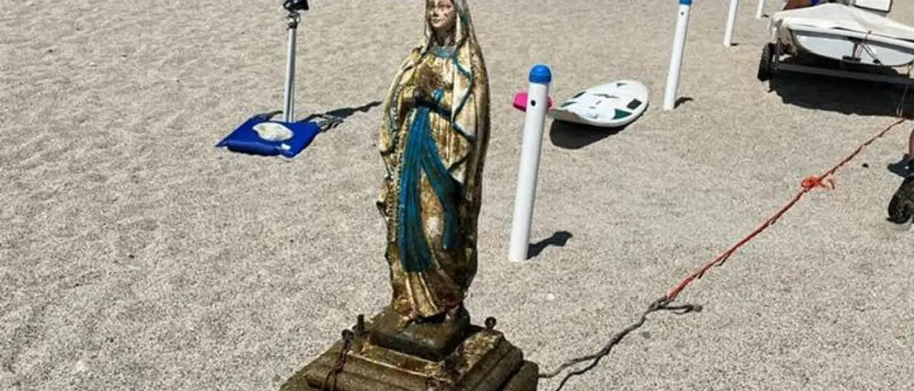 Recuperata la statua di una Madonna nelle acque di Montepaone a otto metri di profondità
