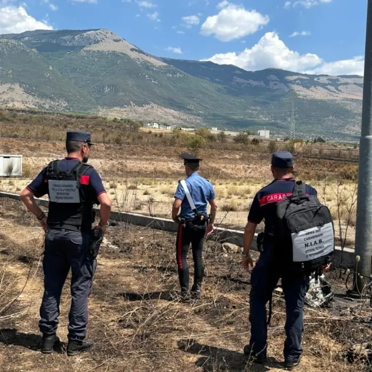 Castrovillari nella morsa degli incendi, individuato il responsabile di quattro roghi appiccati nello scorso weekend
