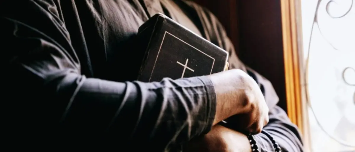 Inchiesta Ducale, anche un sacerdote indagato: è accusato di scambio elettorale politico-mafioso