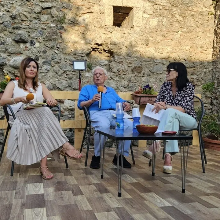 Magistrato, poeta e scrittore: il presidente aggiunto onorario della Cassazione Marcello Vitale si racconta a Squillace