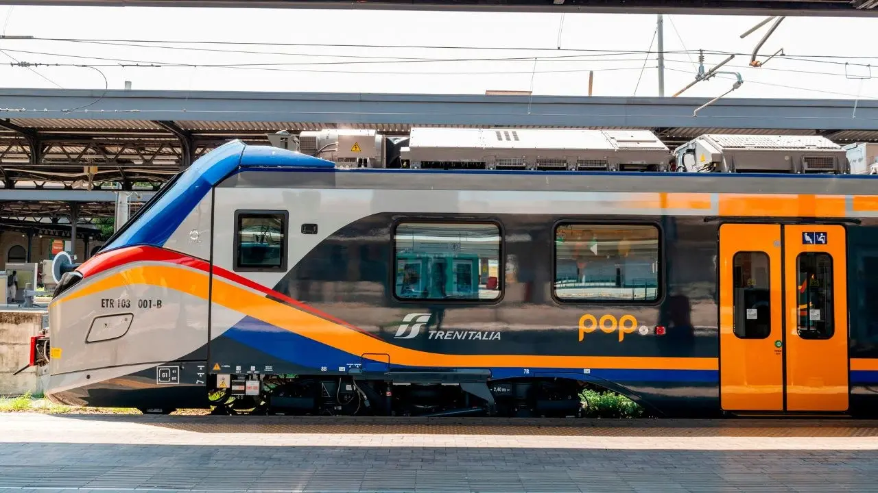 Trenitalia, in servizio altri due Pop e il collegamento tra la stazione di Crotone e l’aeroporto Sant’Anna