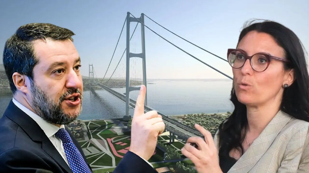 Ponte sullo Stretto, Salvini mostra le file agli imbarchi per criticare chi non lo vuole ma il sindaco di Villa replica: «Banale propaganda»