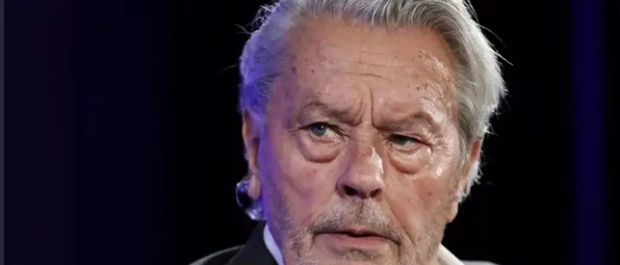 È morto Alain Delon, il leggendario attore francese aveva 88 anni