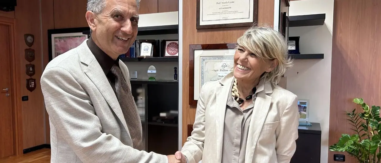 Franca Melfi lascia la Toscana e sceglie l’Unical (e l’ospedale di Cosenza): torna in Calabria la pioniera della chirurgia robotica