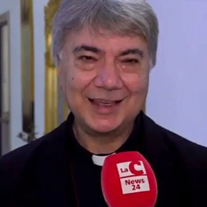 Autonomia differenziata, l’attacco (fallito) alla Chiesa. Il vescovo calabrese di Napoli ribadisce il No: «Un progetto politico perverso»