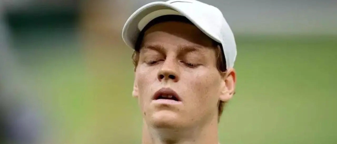 Tennis, Sinner penalizzato per doping non rischia il numero uno. Ma la Wada pensa al ricorso