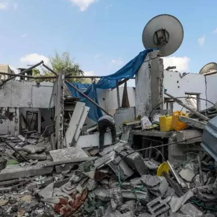 Medio Oriente, 14 morti in raid notturni di Israele sulla Striscia di Gaza