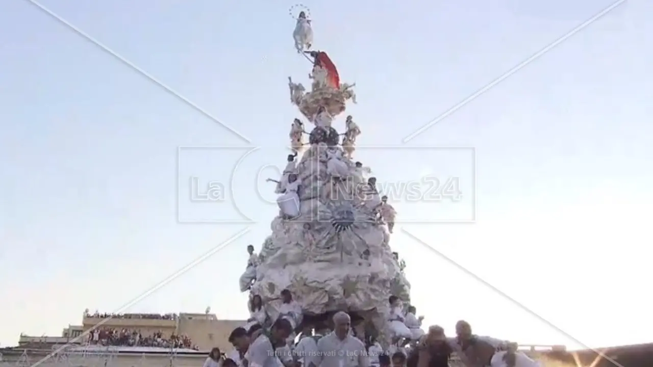 La Varia patrimonio dell’Umanità rischia di diventare una festa strapaesana: così si spreca un grande evento popolare