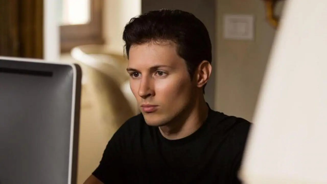 Il fondatore di Telegram Pavel Durov fermato a Parigi: tra le accuse terrorismo, frode e traffico di droga