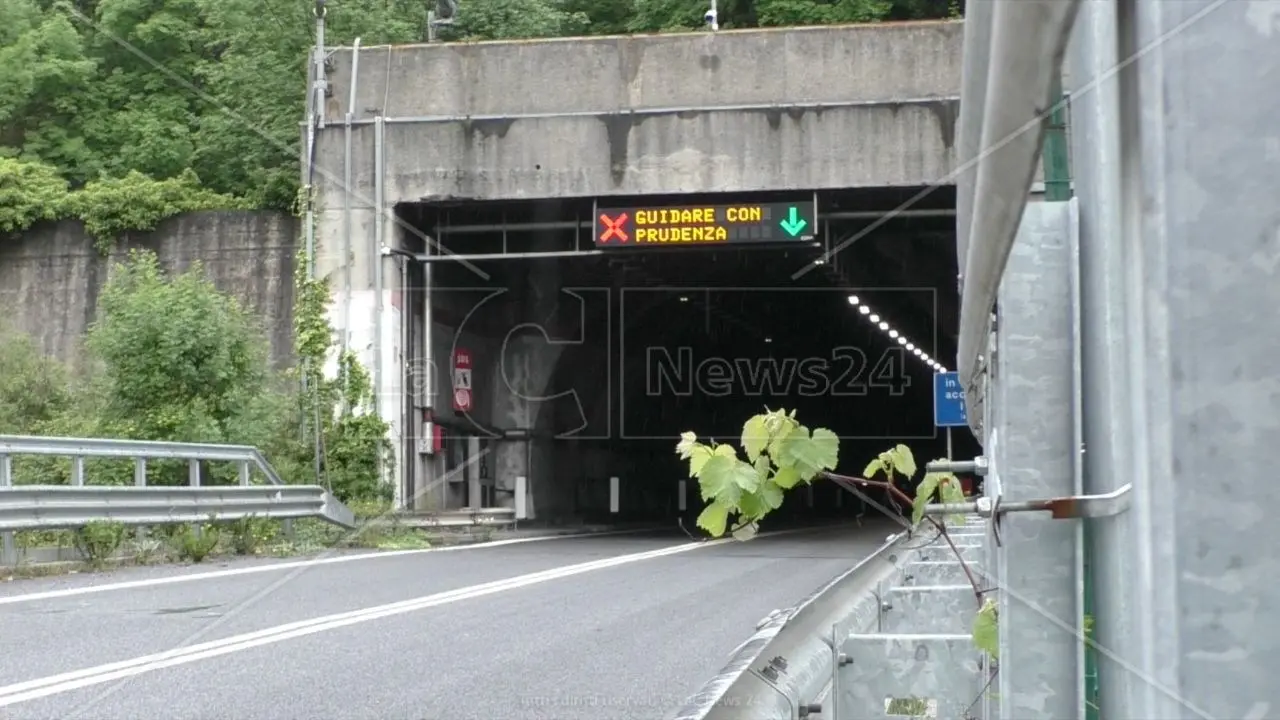 Galleria Limina, da stasera scatta la chiusura notturna per lavori: garantito il passaggio per i mezzi di soccorso