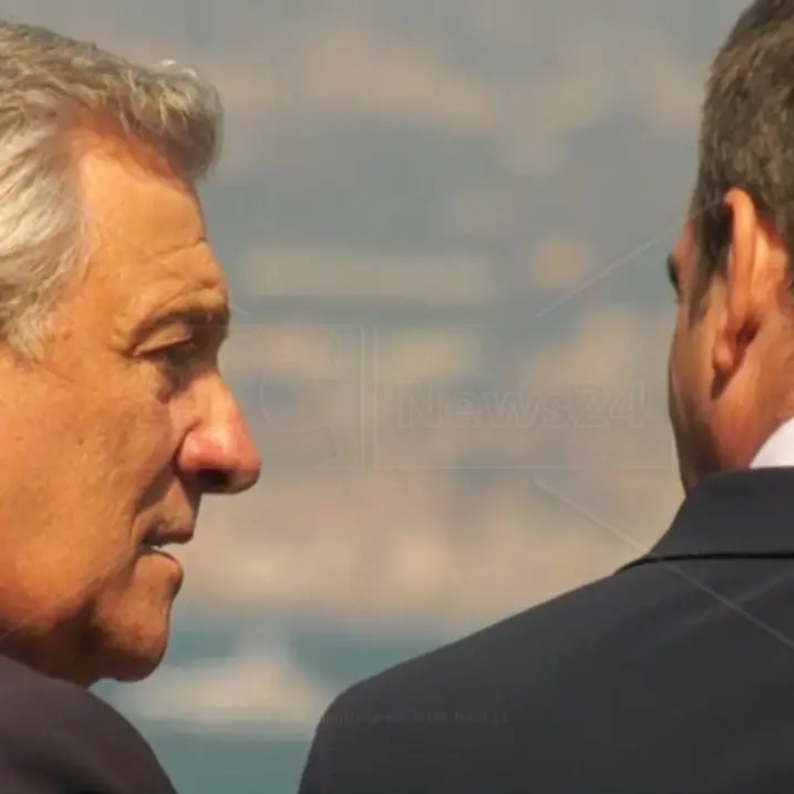 Il piano di Tajani per rallentare l’Autonomia differenziata, tenersi Forza Italia e “disinnescare” l’ascesa di Occhiuto