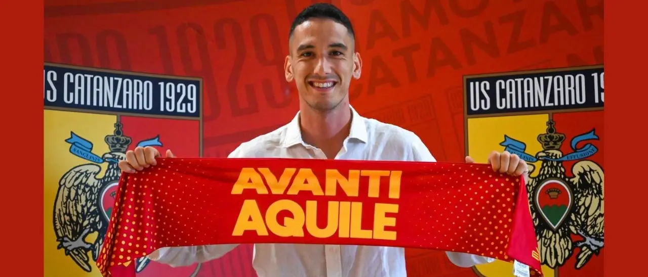 Nicolò Buso è un giocatore del Catanzaro, l’attaccante 24enne arriva in prestito dal Lecco: «Ho trovato un ambiente calorosissimo»