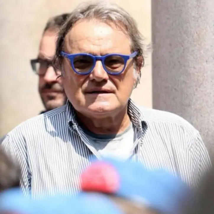 Oliviero Toscani e la malattia: «È incurabile, ho perso quaranta chili in un anno e non so quanto mi resta»