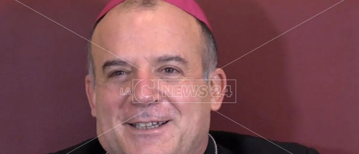 Mons. Panzetta saluta Crotone: «Non ho chiesto e non mi aspettavo di essere trasferito»